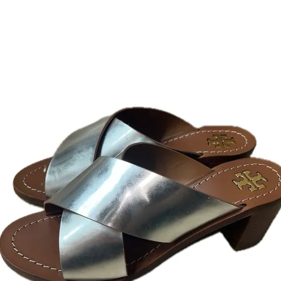 Tory Burch Montrose Stacked Block Heel in Silver, Size 6.5M