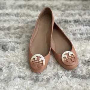 Tory Burch Ombré Logo Flats size 9 Nude leather