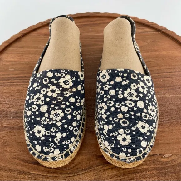 Tory Burch Risa Navy Blue Floral Print Espadrilles Shoes size 8