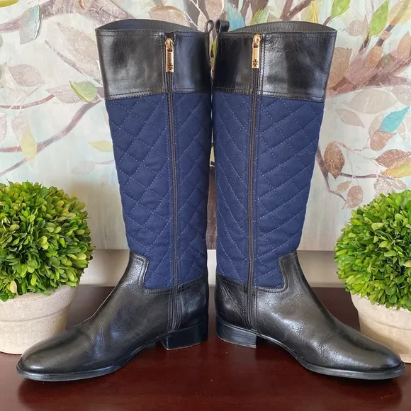 TORY BURCH “ROSALIE”🖤BLACK &amp; BLUE💙LEATHER QUILTED RIDING BOOTS SIZE 9🌟EUC🌟