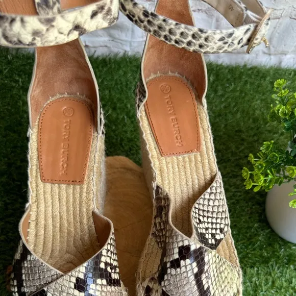 Tory Burch Selby Snake Printed Leather WedgePlatform Espadrille Sandals 8.5