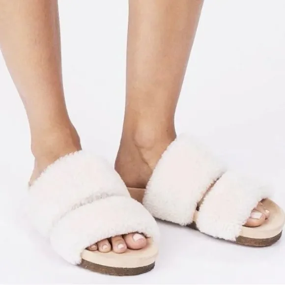 Tory Burch Sheldon Shearling Slip On Slide