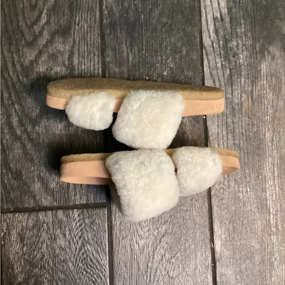 Tory Burch Sheldon Shearling Slip On Slide