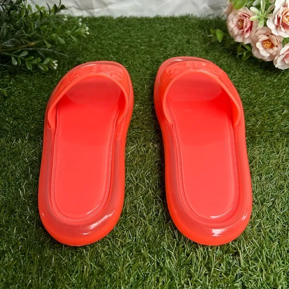 TORY BURCHBUBBLE JELLY SLIDES SANDALS - NEONFLUORESCENT PINK$188 Sz 7 NEW