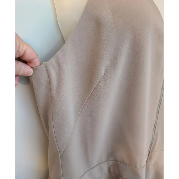 Trina Turk Jeanette Taupe Lined V Neck Romper Womens 12 NWT $228 USA Beach Party