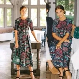 TUCKERNUCK Mindnight Garden Multi Floral Maxi Dress Size Small