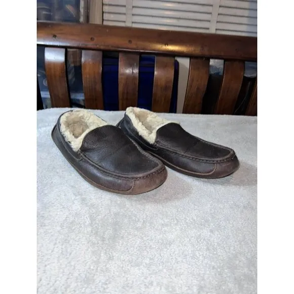 UGG 5379 Mens Dark Brown Leather Shearling Loafers Slippers Comfort