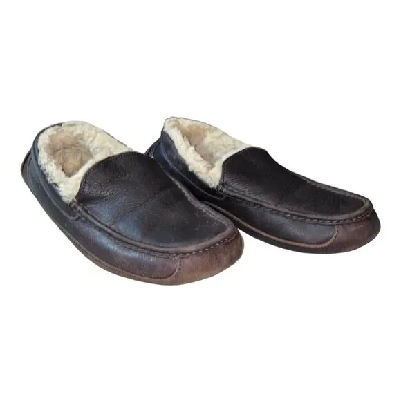 UGG 5379 Mens Dark Brown Leather Shearling Loafers Slippers Comfort