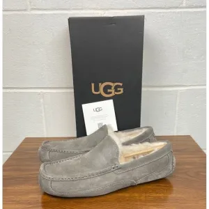 UGG Ascot Suede Slippers Moccasins Cozy Lined Comfort Loafers Grey Men's Size 9