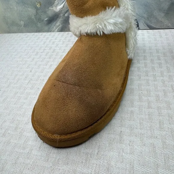 UGG Australia Tan Suede Boots Womens Size 5 With Faux Fur Lining