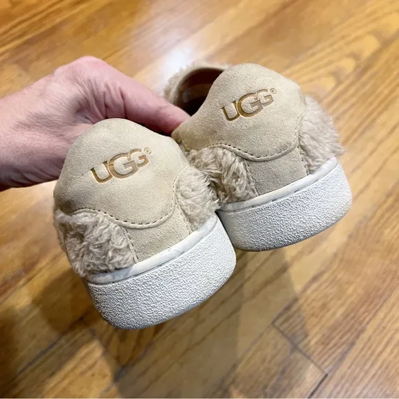 Ugg Australia Womens Ricci Fuzzy Padded Insole Fashion Sneakers Beige Size 7.5