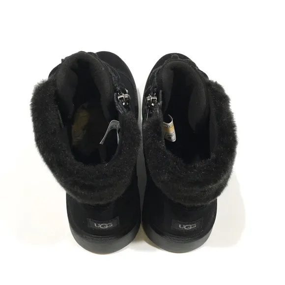 UGG Azell Hiker Weather Waterproof Lace-up Boots -Black Suede -Youth US 6 -NEW