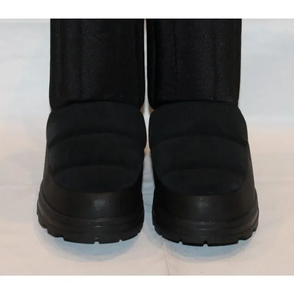 UGG CLASSIC KLAMATH CLASSIC SHORT BLACK SUEDE WATERPROOF‎ WOMEN'S BOOTS SZ 7 NEW