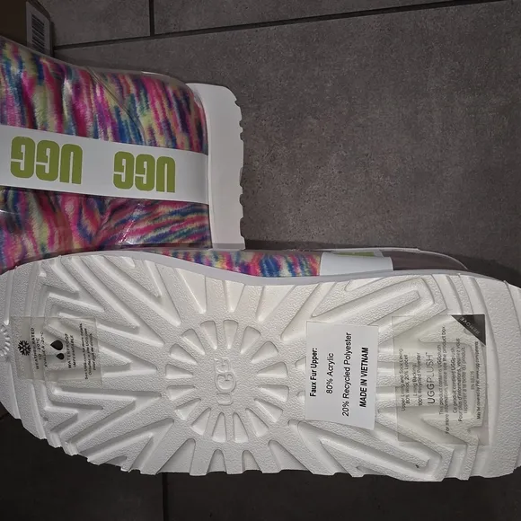 UGG  Colorful Boots