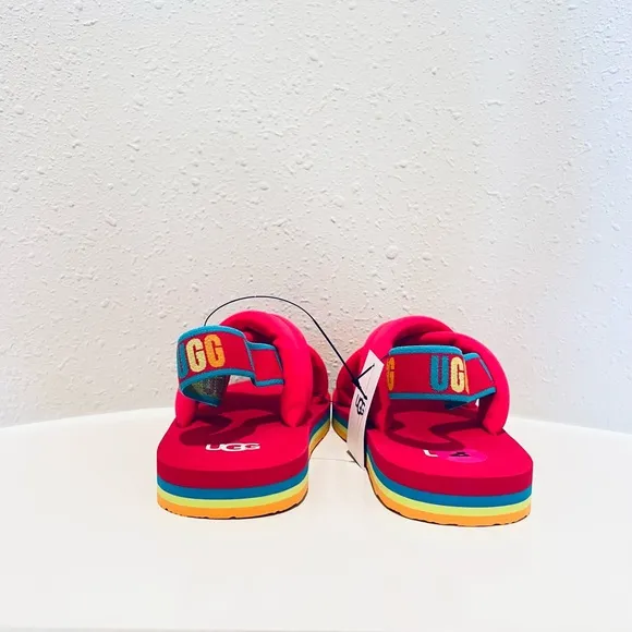 UGG Everlee Rouge Rainbow Kids Women’s Slides Size K 4 W 7 NWT
