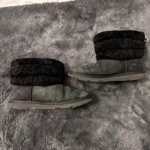 UGG Fluff Mini Quilted Boots 5