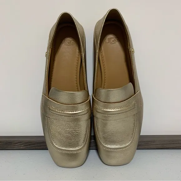 UGG Janaya Women’s Leather Loafers-Size 7 NWT
