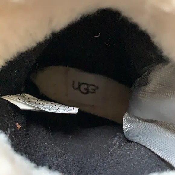 UGG Kids Ludvig Waterproof Pull-On Navy Boots
