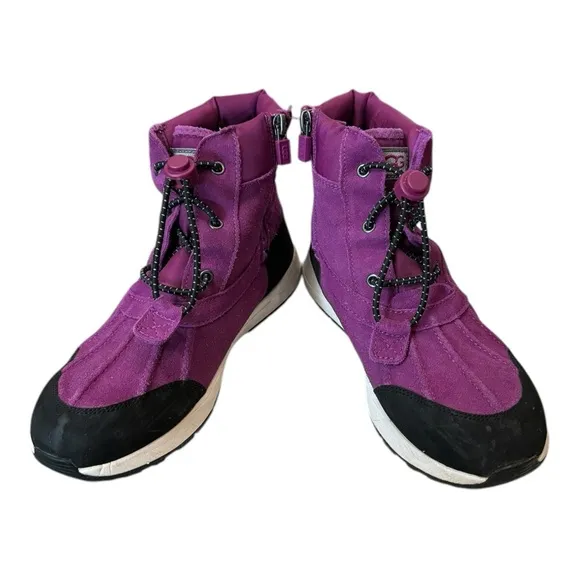 UGG Kids Turlock Waterproof Suede Snow Rain Fleece Lined Boots 5