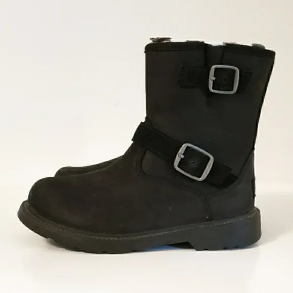 Ugg Kinzey Weather Boots