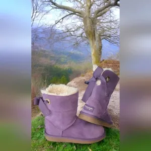 UGG KOOLABURRA Sheepskin Lined all weather boots