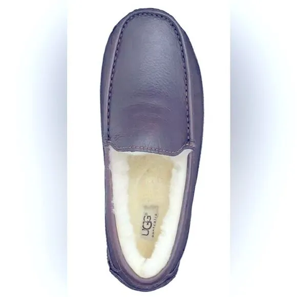 UGG Men's Ascot dark Brown Leather slippers! Pre-loved condition; Size
