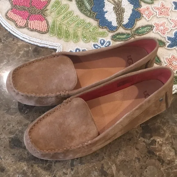 Ugg Milana Chestnut Suede Comfort Leather Loafer Flats Driving Shoe Arch Support