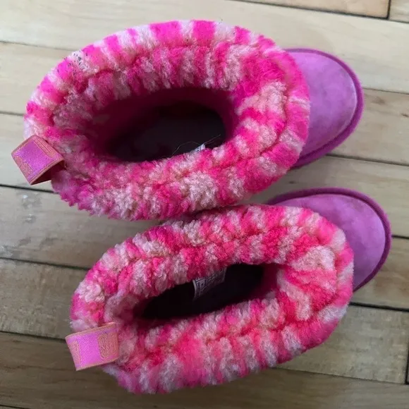 Ugg mini fluff quilted pink youth boots