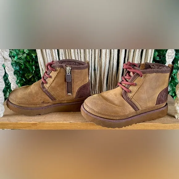 UGG NEUMEL II WEATHER GRIZZLY LEATHER BOOTS SIZE US 11 TODDLER