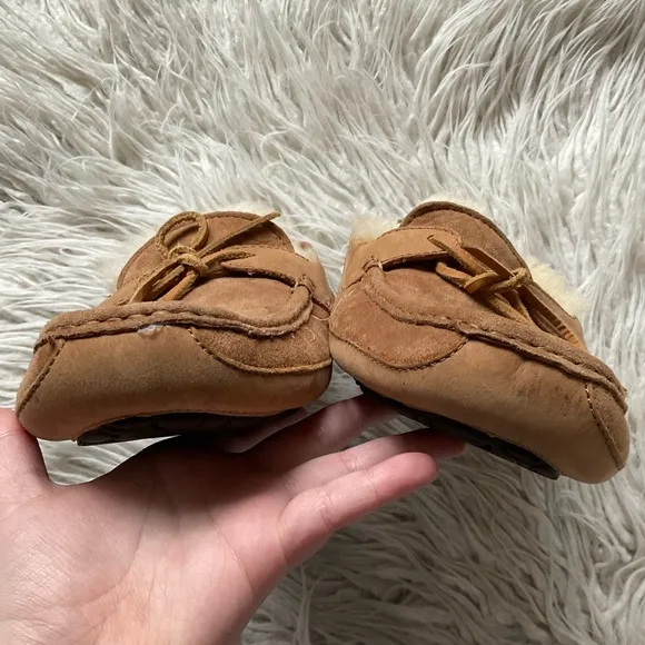 UGG Parkdale Moc Toe Tan Sheepskin Shearling Fur Slip On Moccasin Loafers Sz 10