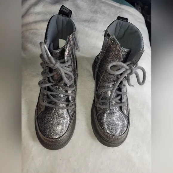 Ugg Robley Glitter Weather Boots, Kids sz 3. Gray.