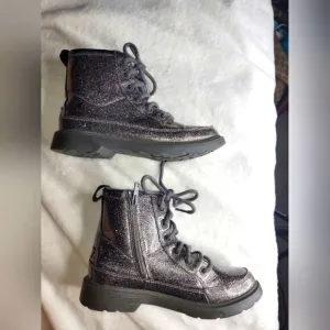 Ugg Robley Glitter Weather Boots, Kids sz 3. Gray.