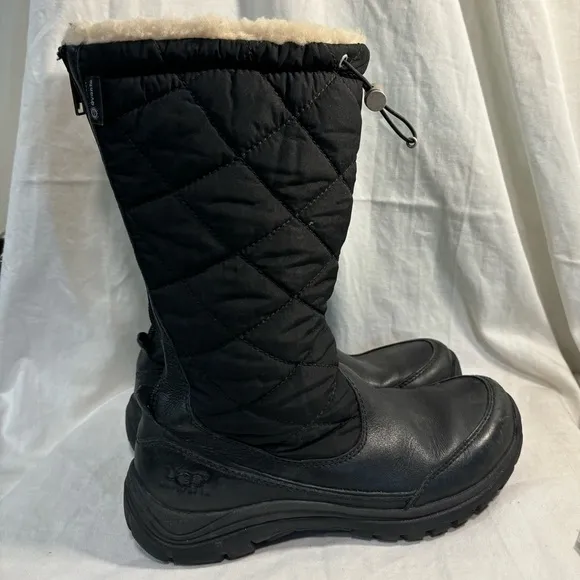 UGG SNOWPEAK Black Sheepskin-Lined Nylon Quilted Waterproof Boots Vibram Sz 7