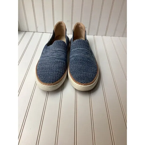 UGG Women Sammy Slip On Hyper Weave Flats Comfort Shoes Sneakers Blue 9