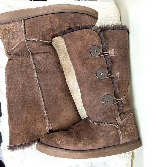Uggs Tall Three Chocolate Button Boots size 9