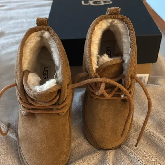 Uggs Winter Snow Boots FuzzyGo Cozy Suede Leather Cold Weather Warm Ankle Boots