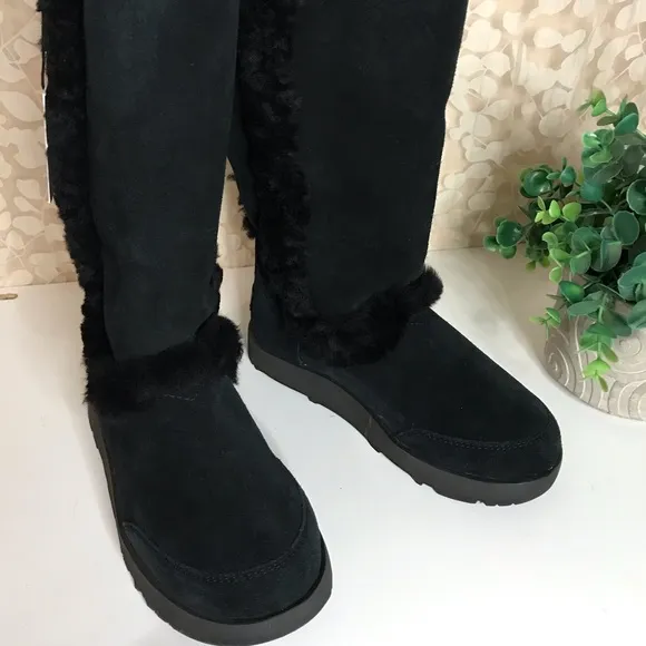 UGG🔴women’s Sundance waterproof winter boots