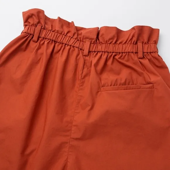 UNIQLO Women Drape Belted Shorts Elastic High Rise Mom Camp Tan Sand Ruffled