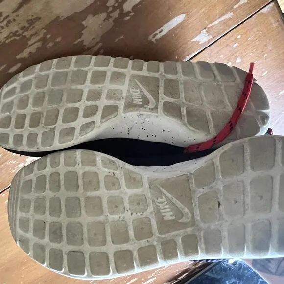 US 9 - Men's -Nike Heated Winter Boots - Stylish &amp; Cozy