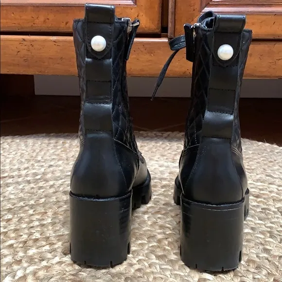 UTERQUE’ DIAMOND QUILTED LUG SOLE BOOTS