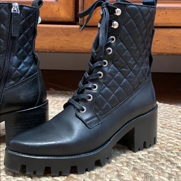 UTERQUE’ DIAMOND QUILTED LUG SOLE BOOTS