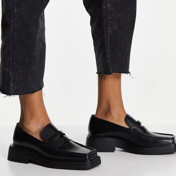 Vagabond Black EYRA Menswear-Inspired High Quality Leather Chunky Loafers NWOT 9