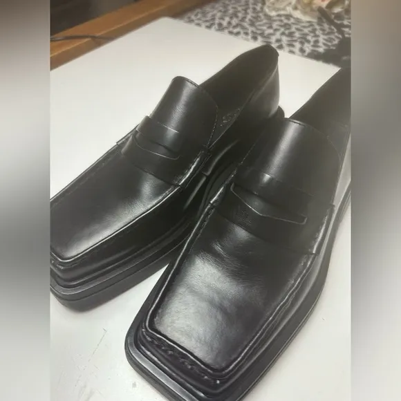 Vagabond Black EYRA Menswear-Inspired High Quality Leather Chunky Loafers NWOT 9