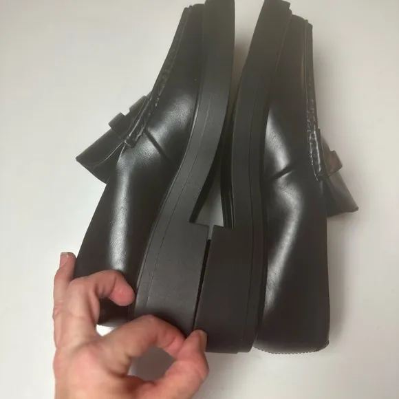 Vagabond Black EYRA Menswear-Inspired High Quality Leather Chunky Loafers NWOT 9