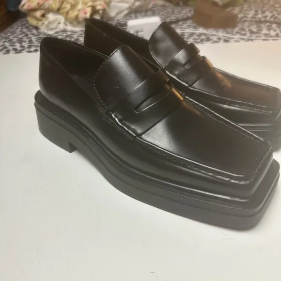 Vagabond Black EYRA Menswear-Inspired High Quality Leather Chunky Loafers NWOT 9