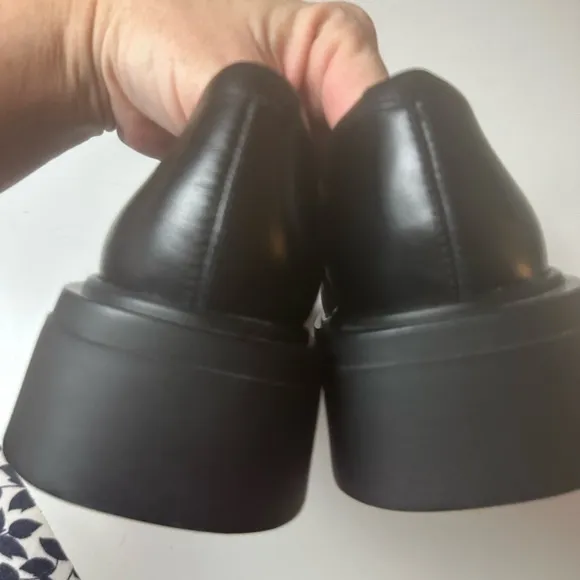 Vagabond Black EYRA Menswear-Inspired High Quality Leather Chunky Loafers NWOT 9