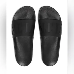 Valentino Garavani VLTN logo‎ slides
