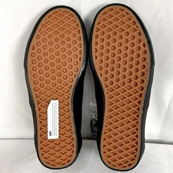 Vans Chima Ferguson Pro 2 Skateboarding Sneakers Sz 7 NWT Black Canvas &amp; Suede