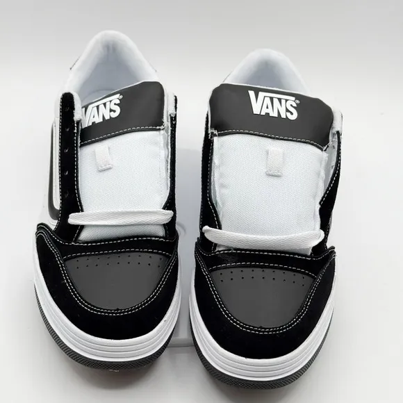 Vans Hylane Puffy Skate Shoe Sneakers Size 12 Mens Black/White New In Box