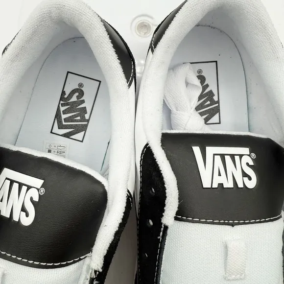 Vans Hylane Puffy Skate Shoe Sneakers Size 12 Mens Black/White New In Box